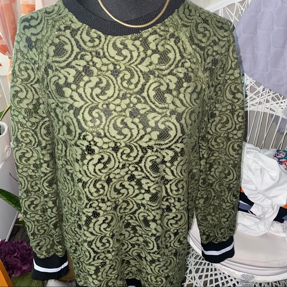 Women's ZARA long Sweatshirt olive Green Lace Top size L - Picture 2 of 6